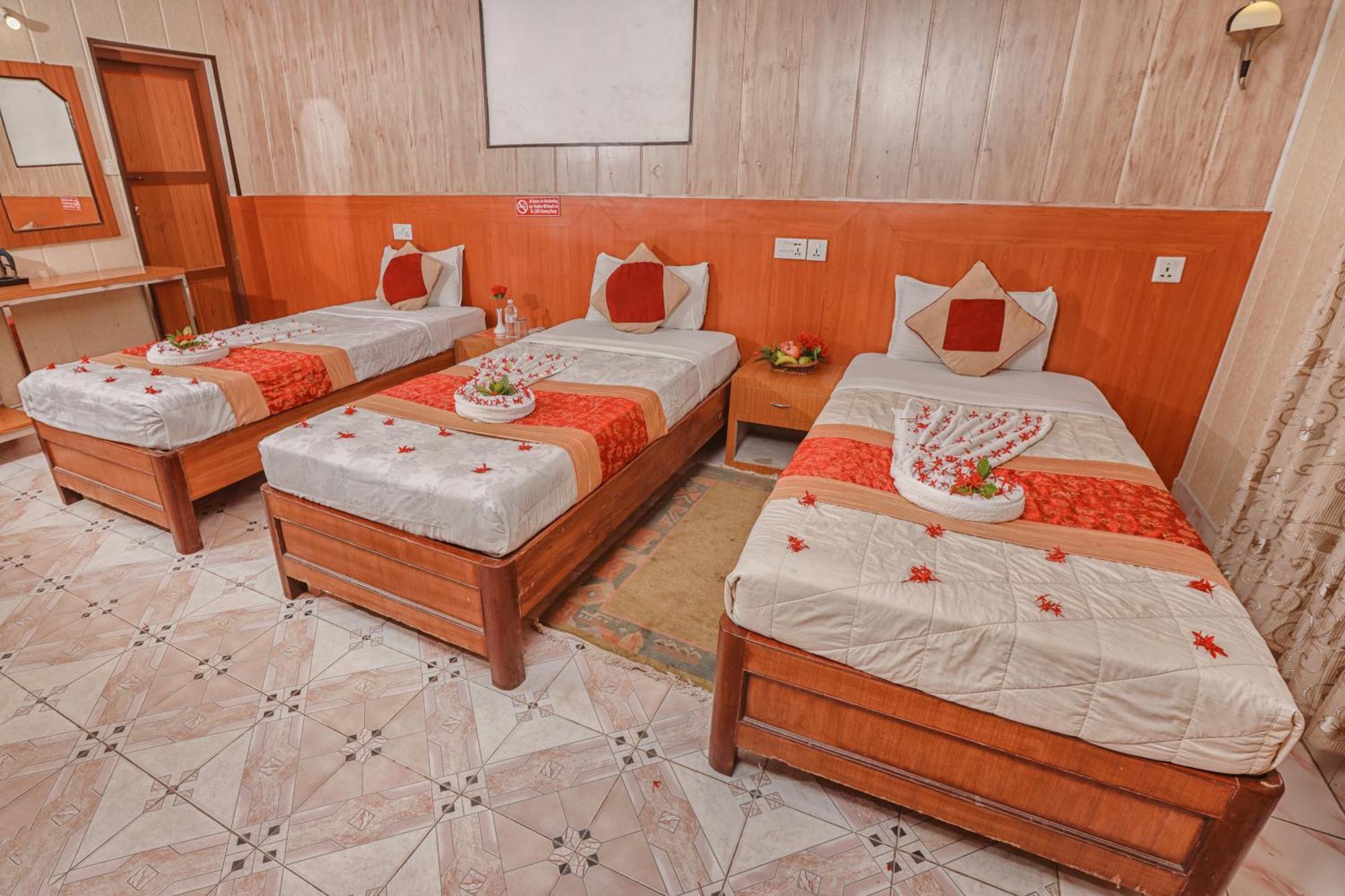 Hotel Wildlife Camp Sauraha Εξωτερικό φωτογραφία
